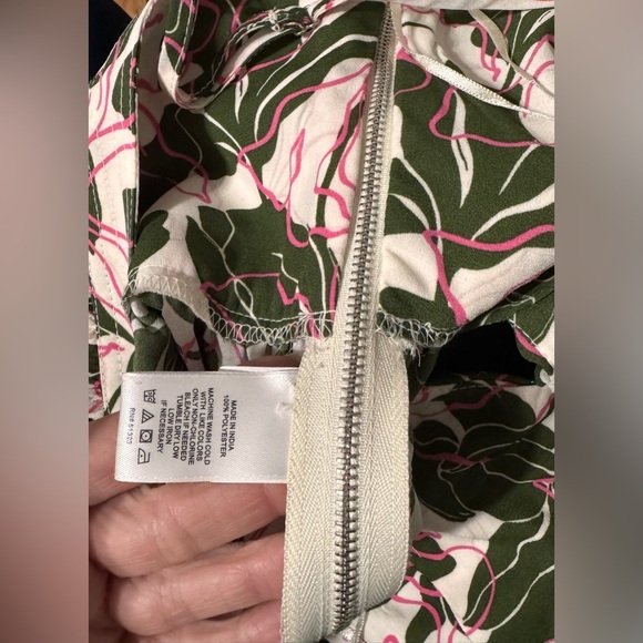 Parker Floral Print Peplum Camisole - Picture 6 of 6